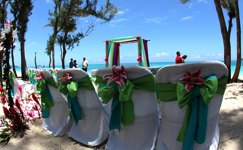 Florida Beach Wedding Themes Suncoast Weddingssuncoast Weddings Foxy Lime Green Orange And Turquoise Wedding Decor Idea Peach Mint On