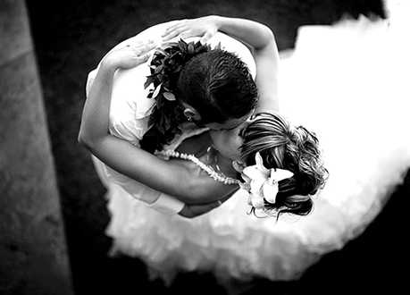 wedding pictures black and white