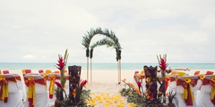 arch with bright hawai colors