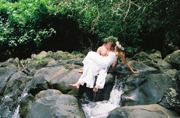 Jamillah and Brandon in the Nuuanu rainforest, in a happy moment