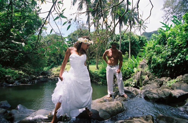 Jamillah and Brandon in the Nuuanu rainforest, smiling