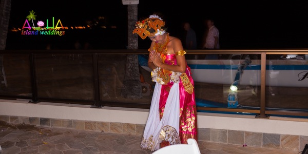 Guests at the reception under the stars, photo 3