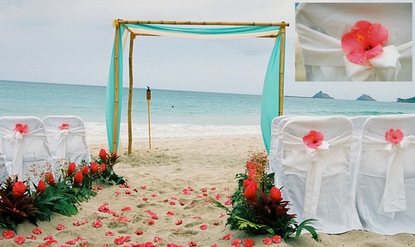 The bamboo gazebo decorated with hibiscus