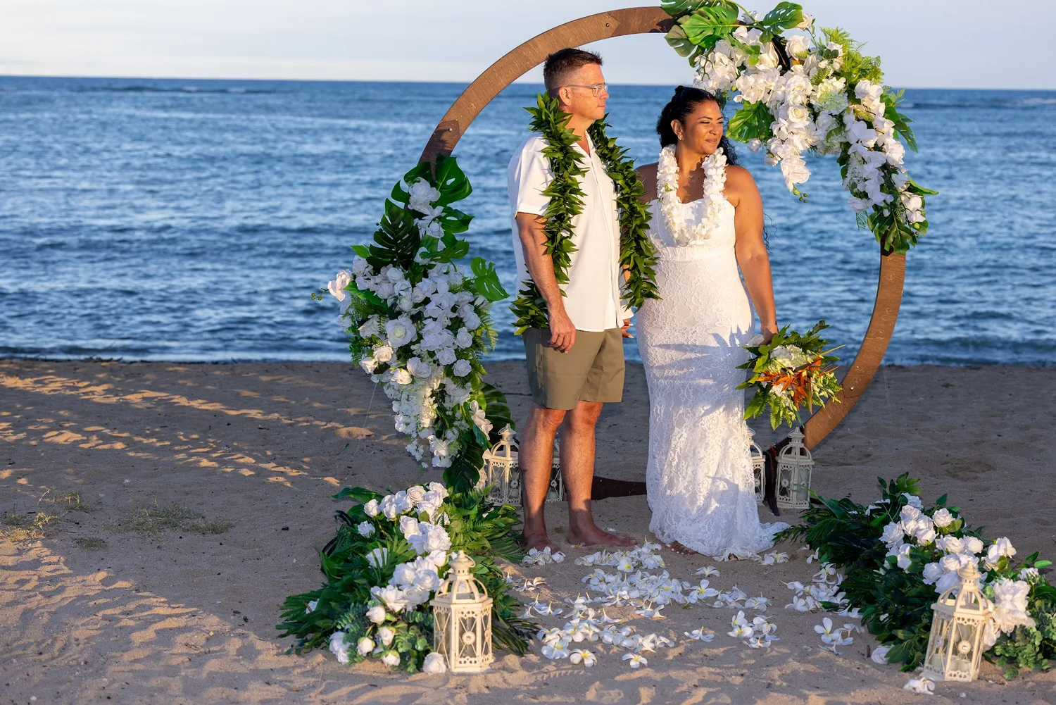 A portrait at the archway on the beach