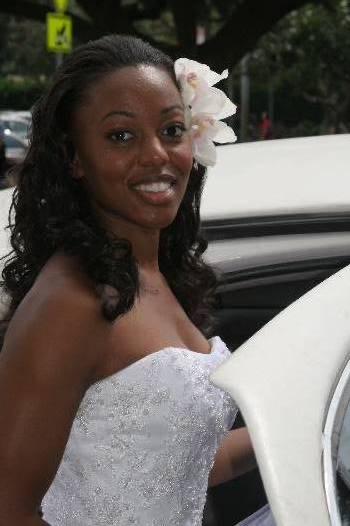 A bridesmaid getting ready at the hotel, from another angle