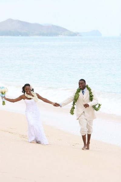 Naheshae and Damarus by the water, in a happy moment