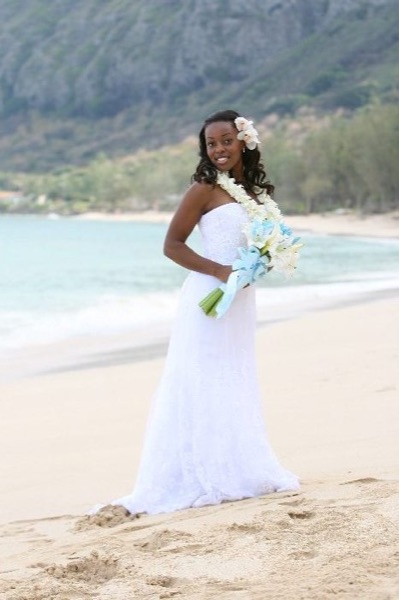Naheshae and Damarus by the water, in the afternoon light