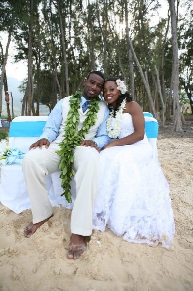 Naheshae and Damarus by the water, in a sweet moment