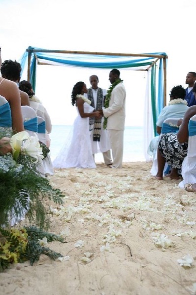 Oahu weddings with