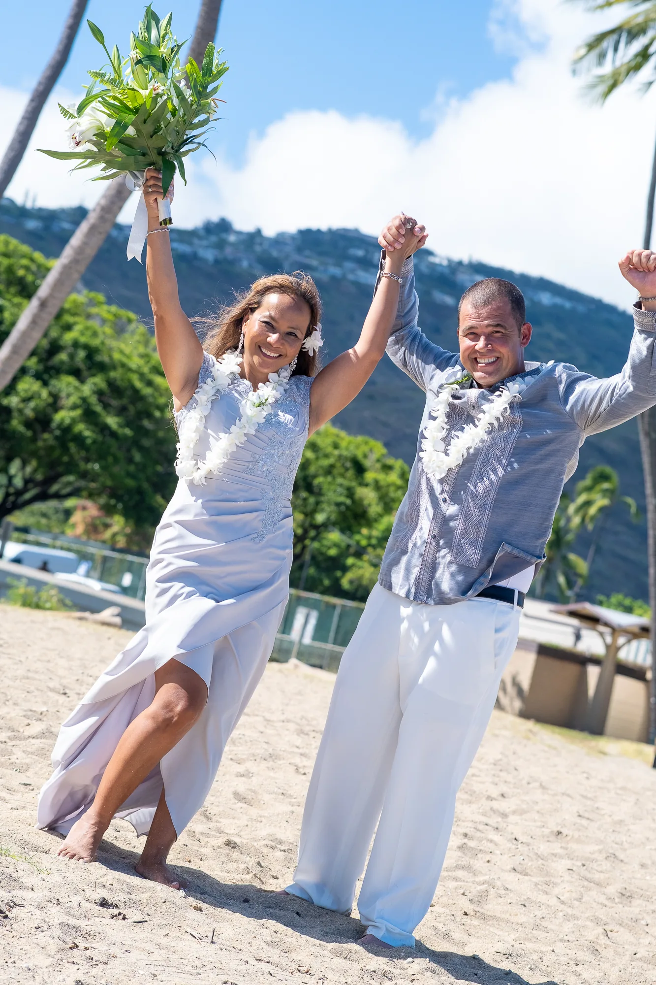 Cheering with the bouquet in the air