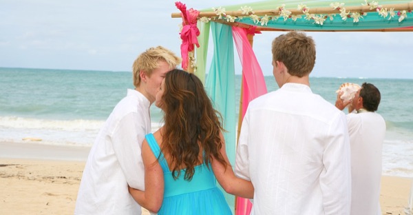 Teri and Dennis during their beach ceremony, close up