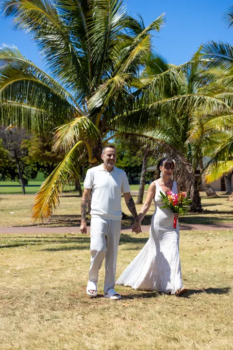 A stroll past the palm trees