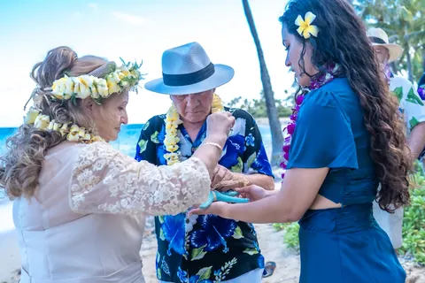 A lei for a granddaughter