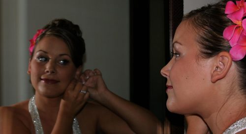 Bride in the mirror
